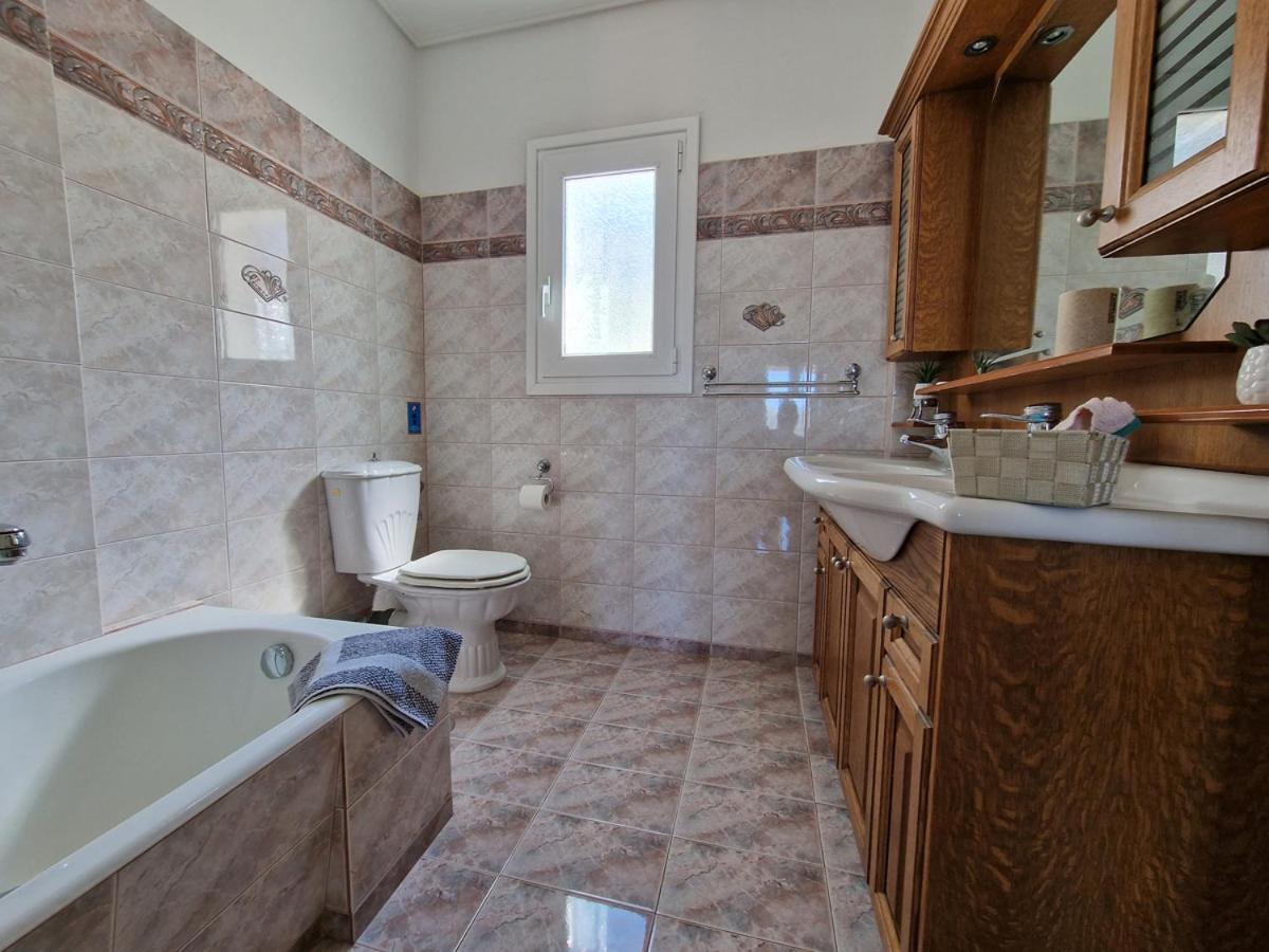 Villa Liana : Luxury Villa With Fantastic Sea View, Near Airport Порто-Рафти Экстерьер фото