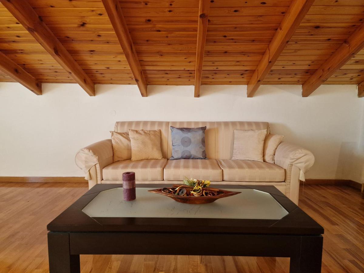 Villa Liana : Luxury Villa With Fantastic Sea View, Near Airport Порто-Рафти Экстерьер фото